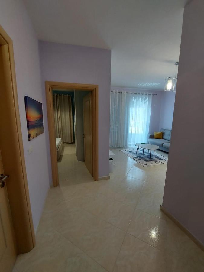 Lovely In Vlorë