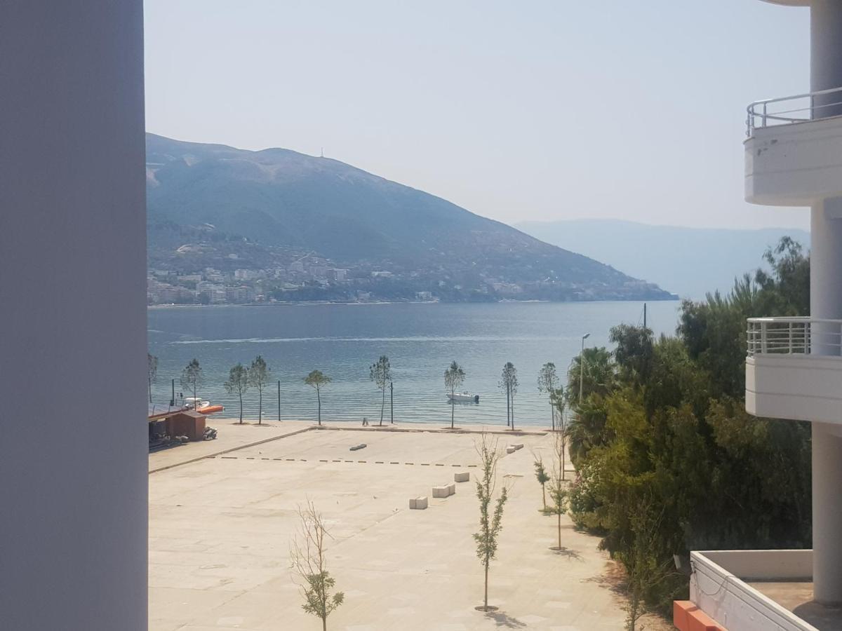 Lovely In * Vlorë